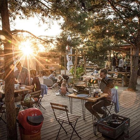 Raus Und Gut Glamping Am Graebendorfer See Drebkau Экстерьер фото