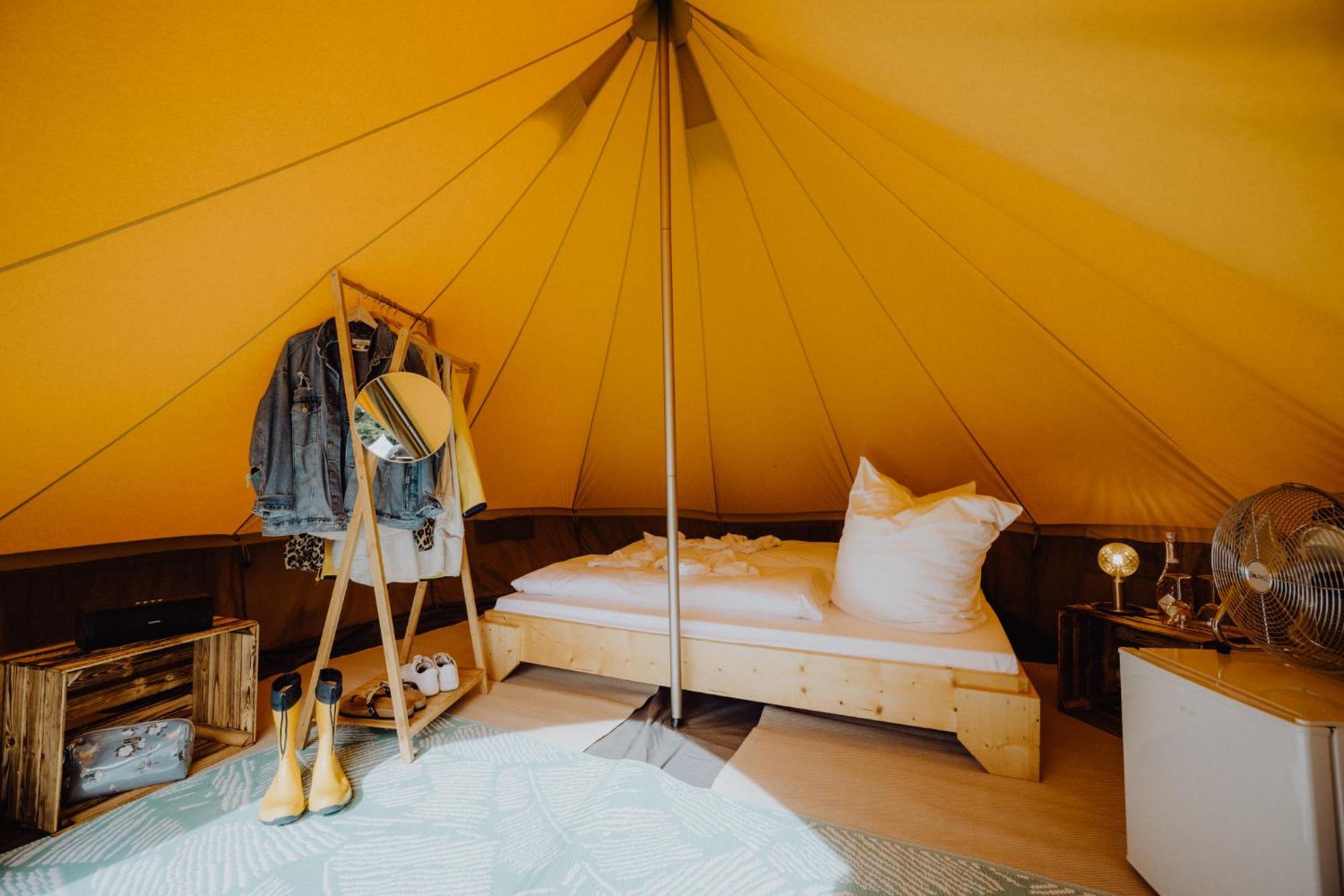 Raus Und Gut Glamping Am Graebendorfer See Drebkau Экстерьер фото